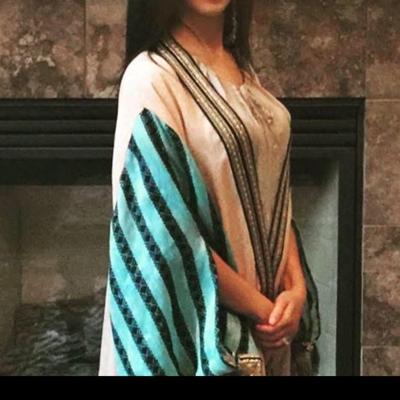 Amazing  caftan - Picture 4 of 4